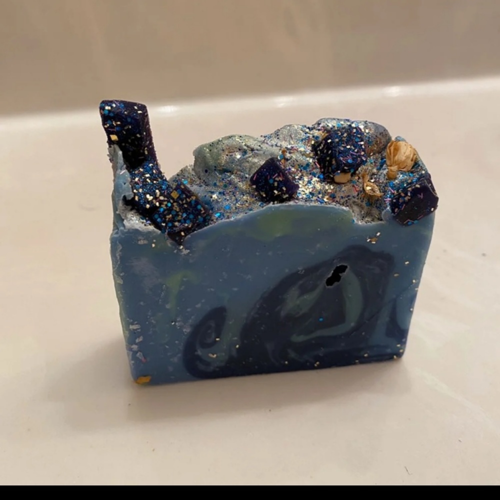 Meet your Posher, Vikki